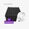 Pack espuma piramidal de 12 unidades con cinta para tratar eco en fondo blanco
